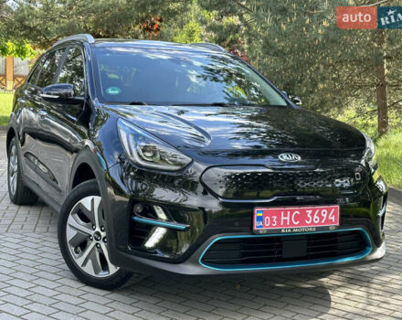 Киа Niro 2020 в Дрогобыче на Automoto.ua Черный Киа Niro, объемом двигателя 0 л и пробегом 46 тыс. км за 19750 $, фото 2 на Automoto.ua