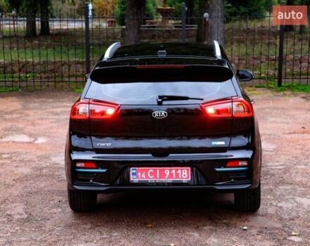 Киа Niro 2020 в Бердичеве на Automoto.ua Черный Киа Niro, объемом двигателя 0 л и пробегом 152 тыс. км за 16450 $, фото 24 на Automoto.ua