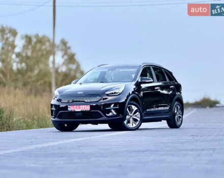 Черный Киа Niro, объемом двигателя 0 л и пробегом 165 тыс. км за 16999 $, фото 16 на Automoto.ua