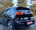 Чорний Кіа Niro, об'ємом двигуна 0 л та пробігом 83 тис. км за 19799 $, фото 21 на Automoto.ua