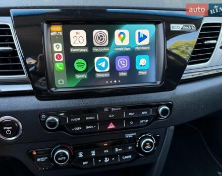Черный Киа Niro, объемом двигателя 0 л и пробегом 84 тыс. км за 19500 $, фото 20 на Automoto.ua