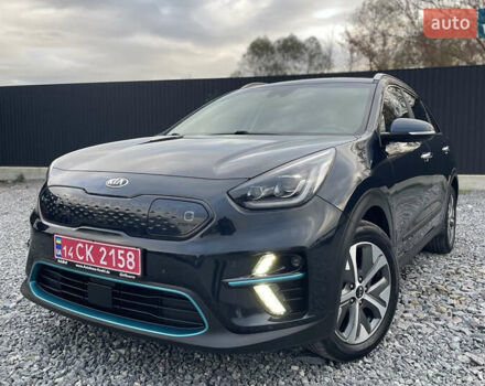 Киа Niro 2020 в Дрогобыче на Automoto.ua Черный Киа Niro, объемом двигателя 0 л и пробегом 148 тыс. км за 19799 $, фото 9 на Automoto.ua