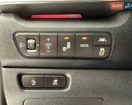 Чорний Кіа Niro, об'ємом двигуна 0 л та пробігом 89 тис. км за 22990 $, фото 21 на Automoto.ua