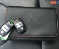 Чорний Кіа Niro, об'ємом двигуна 0 л та пробігом 64 тис. км за 23700 $, фото 104 на Automoto.ua