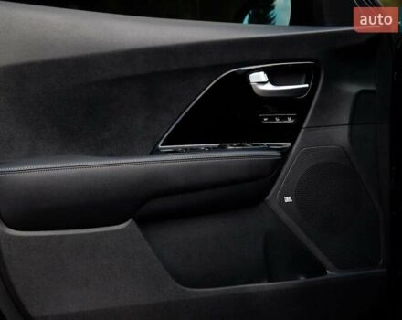 Черный Киа Niro, объемом двигателя 0 л и пробегом 110 тыс. км за 17450 $, фото 48 на Automoto.ua