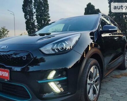 Чорний Кіа Niro, об'ємом двигуна 0 л та пробігом 83 тис. км за 19799 $, фото 33 на Automoto.ua