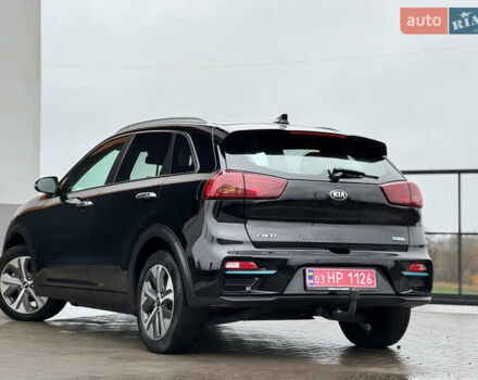 Черный Киа Niro, объемом двигателя 0 л и пробегом 93 тыс. км за 17999 $, фото 12 на Automoto.ua