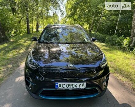 Черный Киа Niro, объемом двигателя 0 л и пробегом 44 тыс. км за 23000 $, фото 1 на Automoto.ua