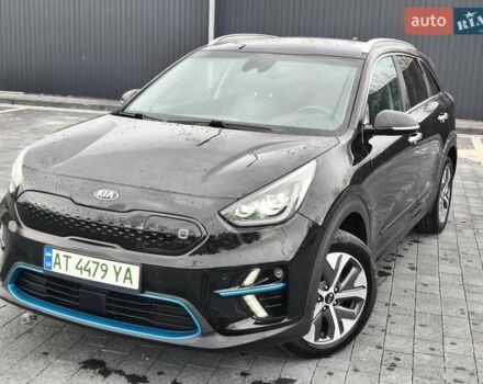 Чорний Кіа Niro, об'ємом двигуна 0 л та пробігом 46 тис. км за 17200 $, фото 3 на Automoto.ua