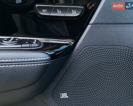 Чорний Кіа Niro, об'ємом двигуна 0 л та пробігом 88 тис. км за 22900 $, фото 29 на Automoto.ua