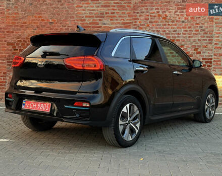 Киа Niro 2020 в Тернополе на Automoto.ua Черный Киа Niro, объемом двигателя 0 л и пробегом 92 тыс. км за 19899 $, фото 25 на Automoto.ua
