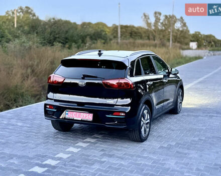 Черный Киа Niro, объемом двигателя 0 л и пробегом 165 тыс. км за 16999 $, фото 30 на Automoto.ua