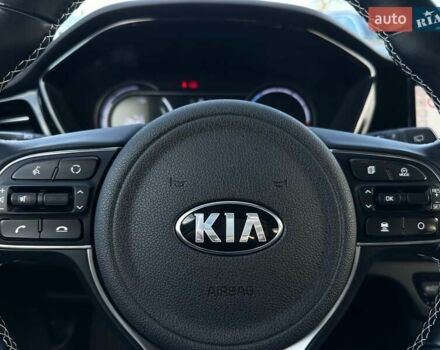 Киа Niro 2020 в Львове на Automoto.ua Черный Киа Niro, объемом двигателя 0 л и пробегом 68 тыс. км за 23200 $, фото 47 на Automoto.ua