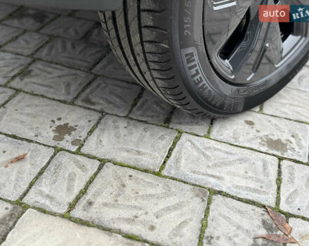 Чорний Кіа Niro, об'ємом двигуна 0 л та пробігом 109 тис. км за 17499 $, фото 55 на Automoto.ua