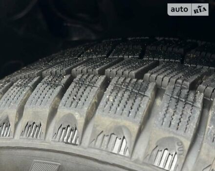 Черный Киа Niro, объемом двигателя 0 л и пробегом 157 тыс. км за 22400 $, фото 29 на Automoto.ua