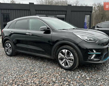 Черный Киа Niro, объемом двигателя 0 л и пробегом 158 тыс. км за 17800 $, фото 7 на Automoto.ua
