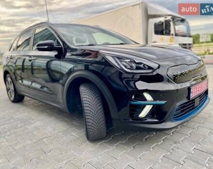 Черный Киа Niro, объемом двигателя 0 л и пробегом 142 тыс. км за 18900 $, фото 10 на Automoto.ua
