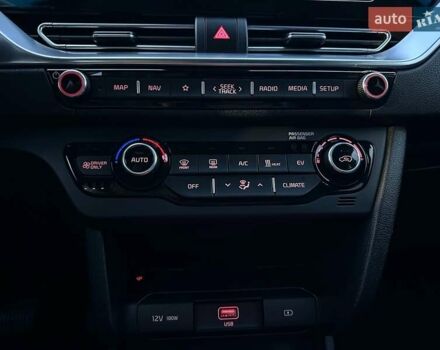 Черный Киа Niro, объемом двигателя 0 л и пробегом 35 тыс. км за 23400 $, фото 61 на Automoto.ua