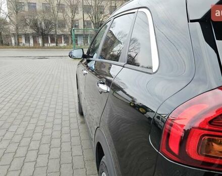 Черный Киа Niro, объемом двигателя 0 л и пробегом 139 тыс. км за 19800 $, фото 15 на Automoto.ua