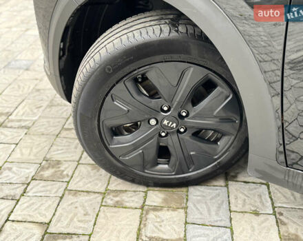 Чорний Кіа Niro, об'ємом двигуна 0 л та пробігом 109 тис. км за 17499 $, фото 49 на Automoto.ua