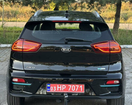 Черный Киа Niro, объемом двигателя 0 л и пробегом 112 тыс. км за 18750 $, фото 24 на Automoto.ua