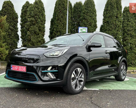 Чорний Кіа Niro, об'ємом двигуна 0 л та пробігом 110 тис. км за 19500 $, фото 20 на Automoto.ua