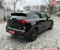 Чорний Кіа Niro, об'ємом двигуна 0 л та пробігом 109 тис. км за 17499 $, фото 5 на Automoto.ua