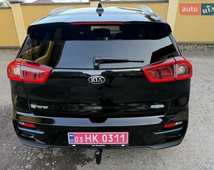 Черный Киа Niro, объемом двигателя 0 л и пробегом 98 тыс. км за 17450 $, фото 8 на Automoto.ua