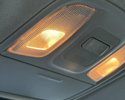 Черный Киа Niro, объемом двигателя 0 л и пробегом 112 тыс. км за 18750 $, фото 65 на Automoto.ua