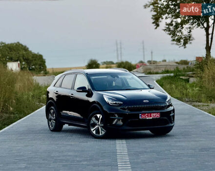 Черный Киа Niro, объемом двигателя 0 л и пробегом 165 тыс. км за 16999 $, фото 12 на Automoto.ua