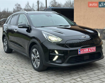 Черный Киа Niro, объемом двигателя 0 л и пробегом 135 тыс. км за 18650 $, фото 6 на Automoto.ua