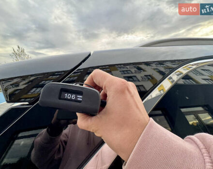 Черный Киа Niro, объемом двигателя 0 л и пробегом 128 тыс. км за 19600 $, фото 63 на Automoto.ua