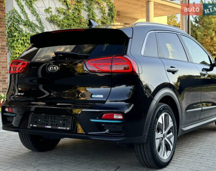 Черный Киа Niro, объемом двигателя 0 л и пробегом 50 тыс. км за 23499 $, фото 11 на Automoto.ua