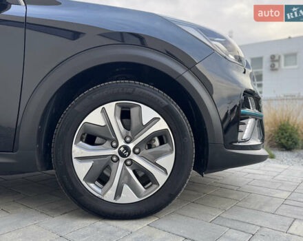 Черный Киа Niro, объемом двигателя 0 л и пробегом 103 тыс. км за 20700 $, фото 7 на Automoto.ua