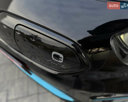 Черный Киа Niro, объемом двигателя 0 л и пробегом 103 тыс. км за 20700 $, фото 8 на Automoto.ua