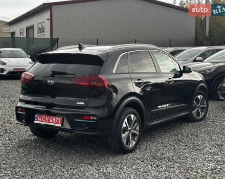 Черный Киа Niro, объемом двигателя 0 л и пробегом 45 тыс. км за 23300 $, фото 7 на Automoto.ua