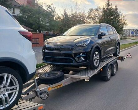 Черный Киа Niro, объемом двигателя 0 л и пробегом 125 тыс. км за 19300 $, фото 29 на Automoto.ua