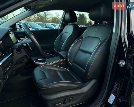 Чорний Кіа Niro, об'ємом двигуна 0 л та пробігом 35 тис. км за 24400 $, фото 1 на Automoto.ua