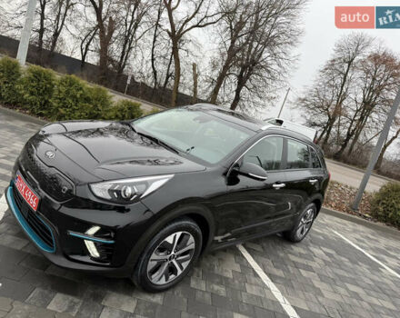 Черный Киа Niro, объемом двигателя 0 л и пробегом 72 тыс. км за 19300 $, фото 5 на Automoto.ua