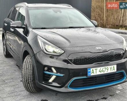 Чорний Кіа Niro, об'ємом двигуна 0 л та пробігом 46 тис. км за 17000 $, фото 6 на Automoto.ua