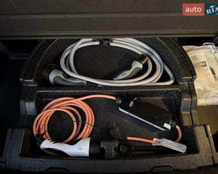 Черный Киа Niro, объемом двигателя 0 л и пробегом 110 тыс. км за 17999 $, фото 65 на Automoto.ua