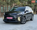 Чорний Кіа Niro, об'ємом двигуна 0 л та пробігом 149 тис. км за 18999 $, фото 3 на Automoto.ua