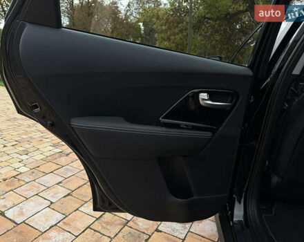 Киа Niro 2020 в Тернополе на Automoto.ua Черный Киа Niro, объемом двигателя 0 л и пробегом 92 тыс. км за 19899 $, фото 43 на Automoto.ua