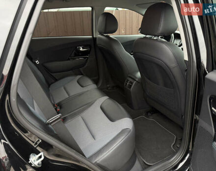 Черный Киа Niro, объемом двигателя 0 л и пробегом 61 тыс. км за 19300 $, фото 20 на Automoto.ua