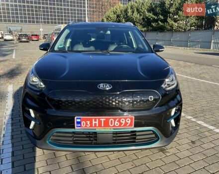 Чорний Кіа Niro, об'ємом двигуна 0 л та пробігом 112 тис. км за 20499 $, фото 1 на Automoto.ua