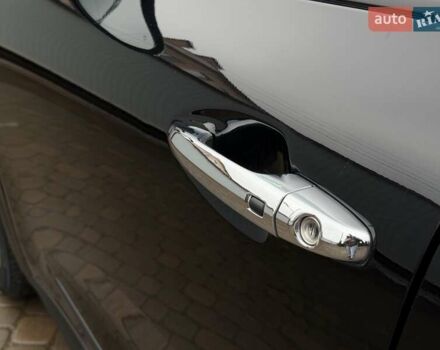 Чорний Кіа Niro, об'ємом двигуна 0 л та пробігом 89 тис. км за 20799 $, фото 24 на Automoto.ua