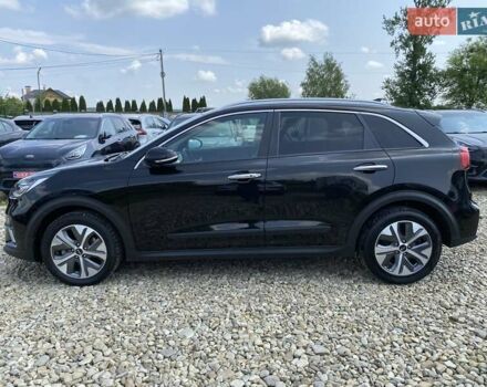 Черный Киа Niro, объемом двигателя 0 л и пробегом 115 тыс. км за 21300 $, фото 13 на Automoto.ua
