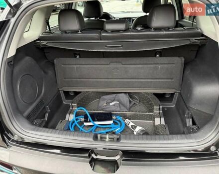 Черный Киа Niro, объемом двигателя 0 л и пробегом 84 тыс. км за 19500 $, фото 8 на Automoto.ua