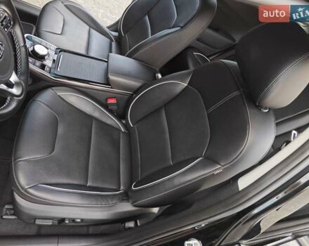 Чорний Кіа Niro, об'ємом двигуна 0 л та пробігом 115 тис. км за 20700 $, фото 29 на Automoto.ua