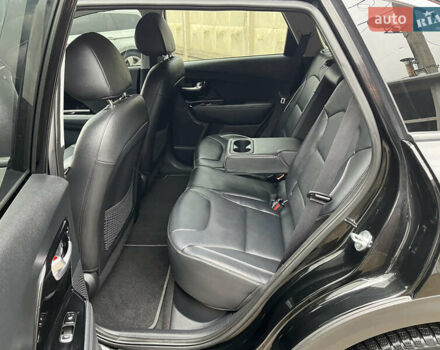 Черный Киа Niro, объемом двигателя 0 л и пробегом 104 тыс. км за 17550 $, фото 8 на Automoto.ua